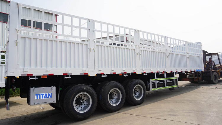 China 3 Axle 60 Ton Fence Cargo Semi Trailer for Sale