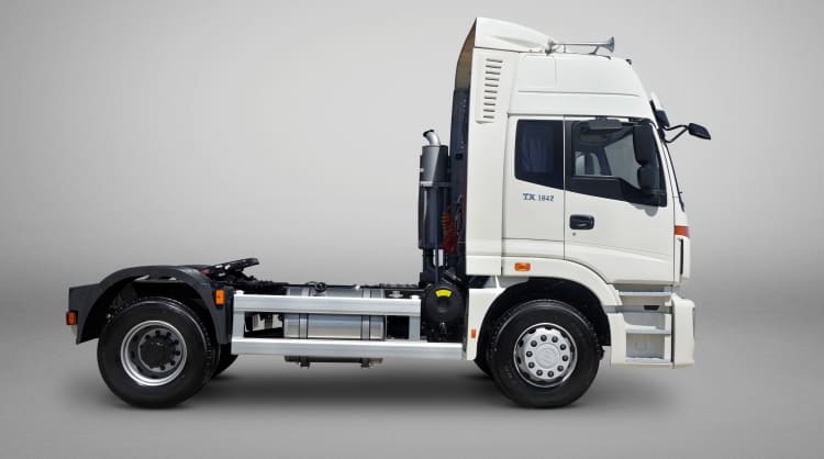 Truck and Tractor | 4x2 Tractor Truck Price | Foton Auman ETX | Fotontrucks