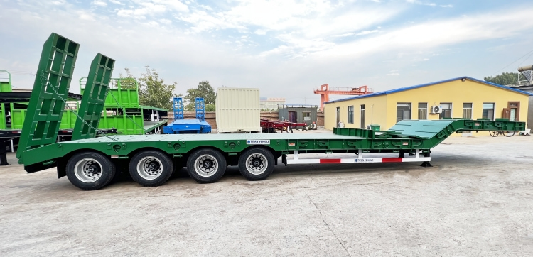 Used 4 Axle Heavy Load Low Loader Trailer for Sale in Kenya